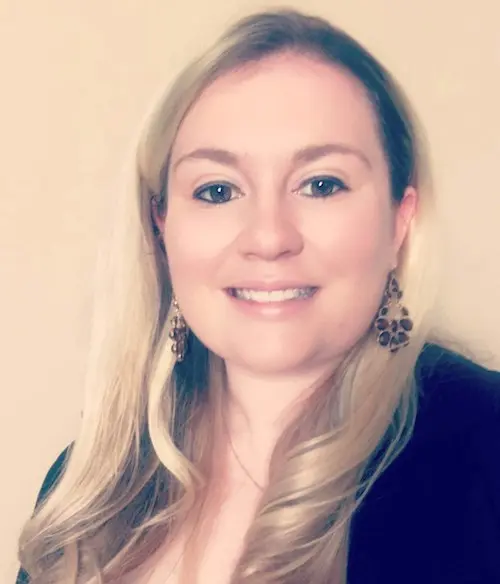 Hailee-Card-custom-500x584